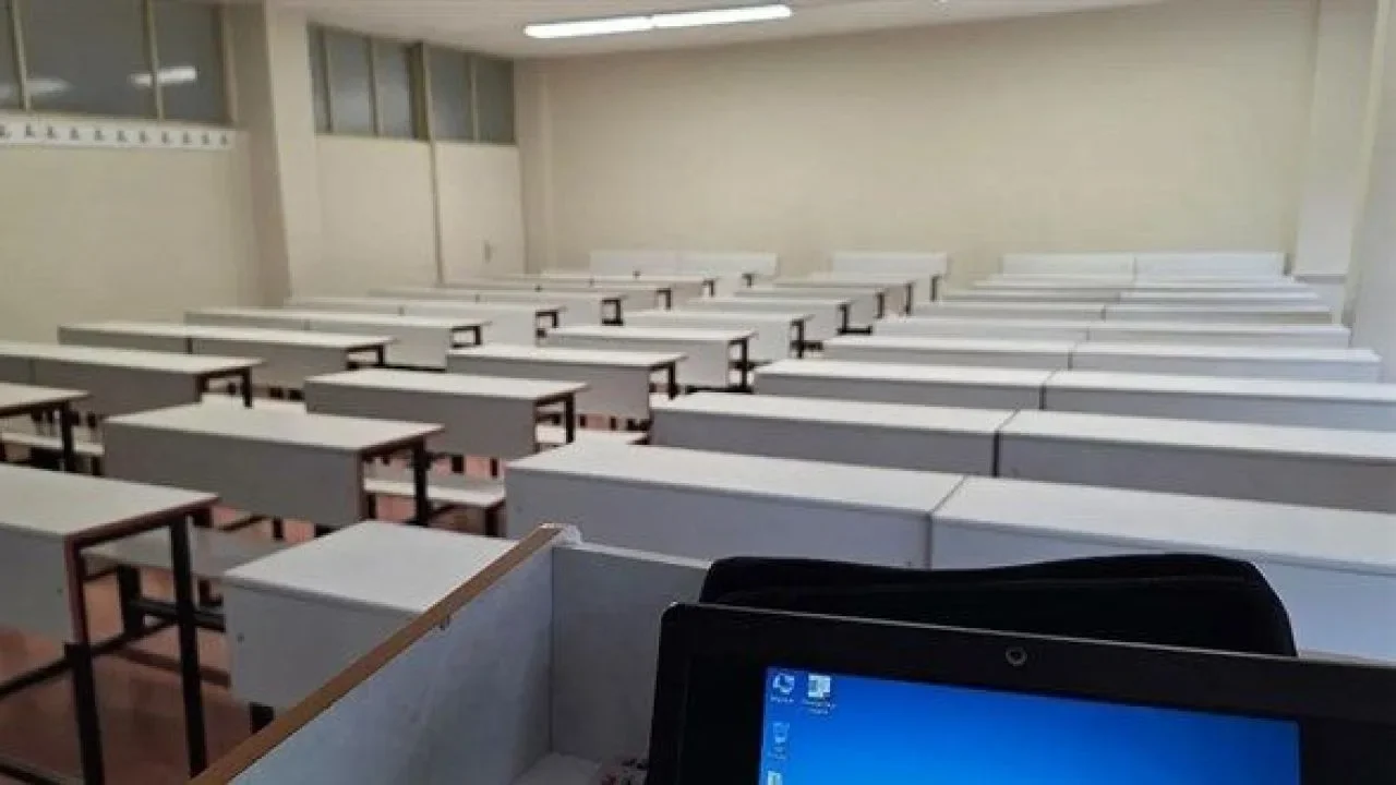 KTÜ'de boş sınıf tartışması: Devam oranları düştü