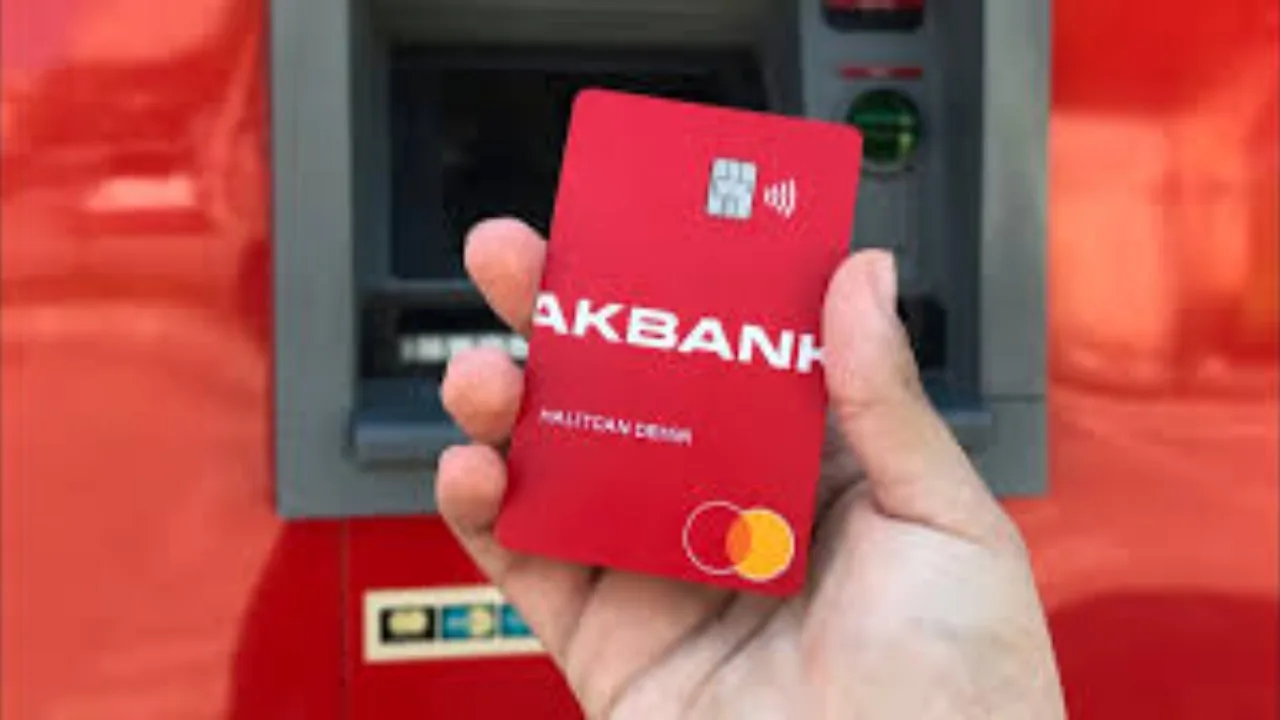 Öğretmenlerin Akbank promosyon tepkisi büyüyor