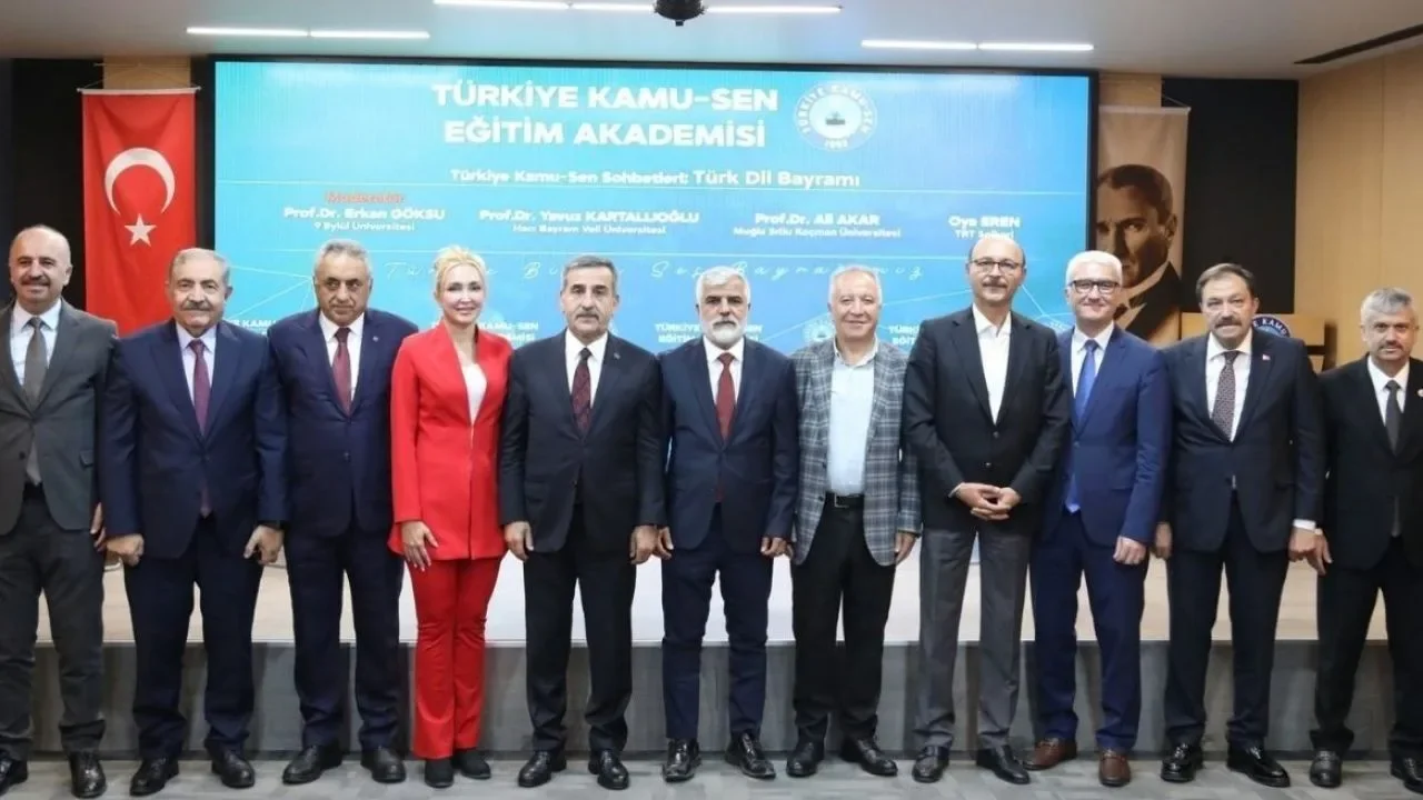 Türkiye Kamu-Sen'den Türkçe buluşması başladı